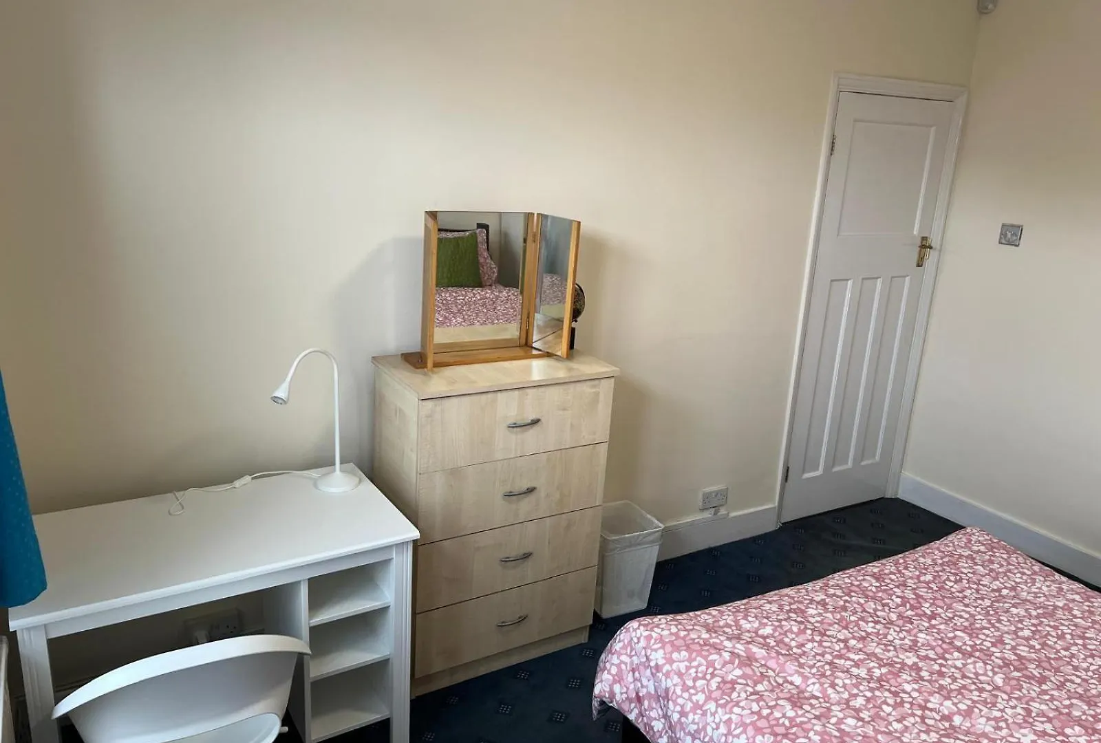 Homestay Sai Residence Ilford